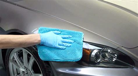 Make Your Old Car Look Brand New With A Few Easy Tricks