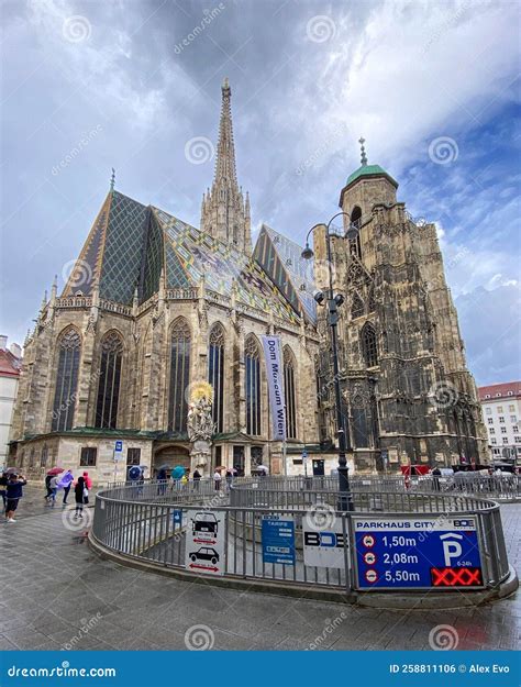 St Stephen S Cathedral Stephansdom Vienna Austria Editorial Photo