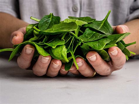 10 Easy Ways To Eat More Spinach ReportWire