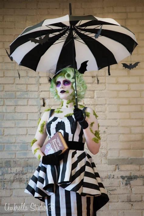 Pin By Mary Bostick On Costumes Beetlejuice Halloween Beetlejuice