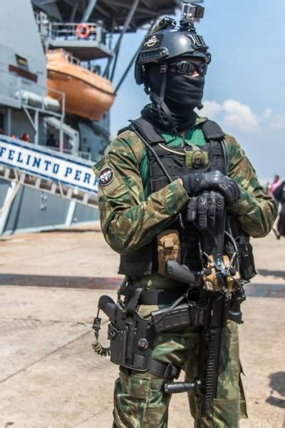 Grupamento De Mergulhadores De Combate Grumec Combat Divers Group