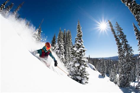 5 reasons to ski at Steamboat Springs this year - The Points Guy