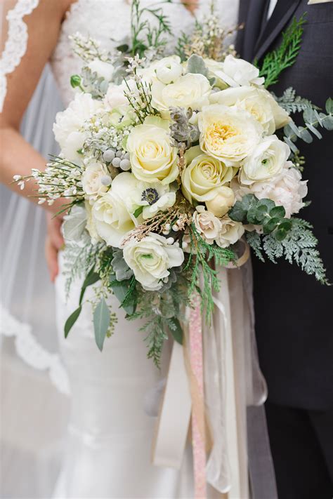 A White Winter Rose Bouquet