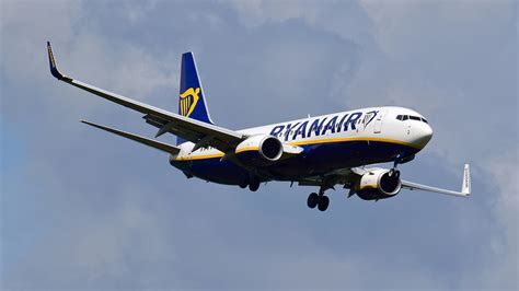 Ryanair Finds Fake Engine Parts In Two Of Its Planes As Irish Firm