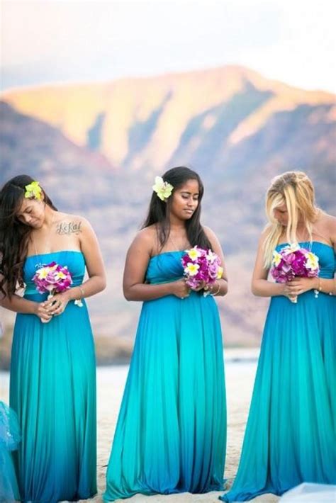 30 Romantic Blue Beach Wedding Ideas Weddingomania Weddbook