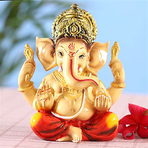 Buy Send Ganesha Idol Hand Painted Matki Diyas Online Ferns N Petals