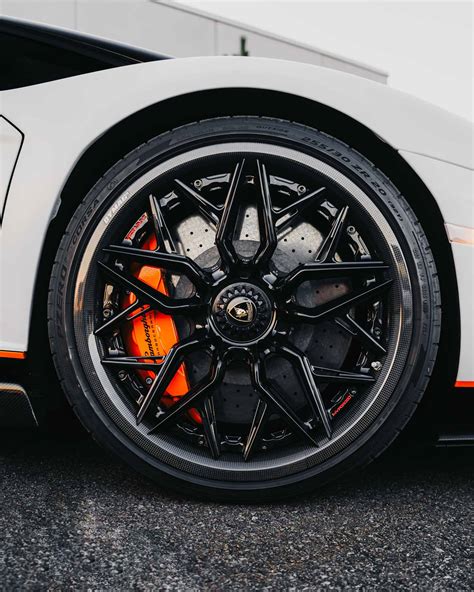 Lamborghini Aventador Ultimae Mv Forged Bespoke Wheels