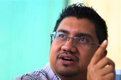 Nik Nazmi Sends Letter Of Demand To Bersatu Activist Chegubard Over