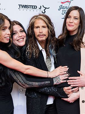 Steven Tyler’s Kids: See Photos Of The Singer’s Family – Hollywood Life