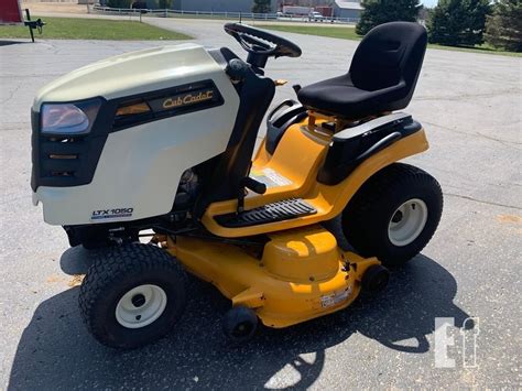 Cub Cadet SLTX 1050: Specs, Engine, Transmission, Dimensions