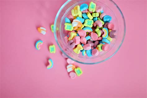 Candy Aesthetic Wallpapers · 230 Backgrounds 🍬🍭🍩