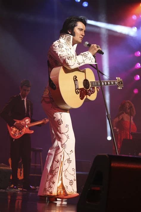 Ben Portsmouth Elvis Tribute Artist Southend Theatre Scene