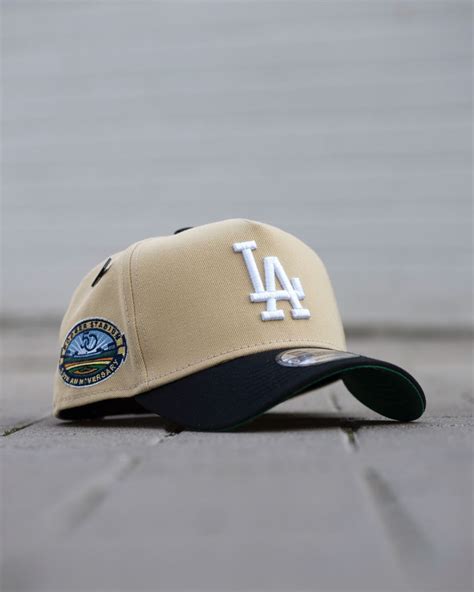 Limited 9forty A Frame Mlb Two Tones Kelly Green Uv Snapbacks Hats