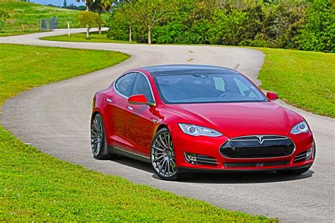 Tesla Model S P90d Ludicrous With Light Weight Pulse Wheels Dragtimes