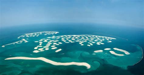 Dubai’s World Of Islands Is Sinking Into The Sea Dubai World Floating City Docklands