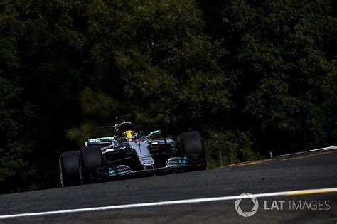 Hamilton Segura Press O De Vettel E Vence Em Spa Massa