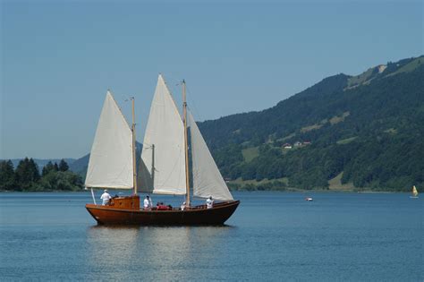 Naturerlebnis in Bayern Mit dem Passagier Segelschiff über den Großen