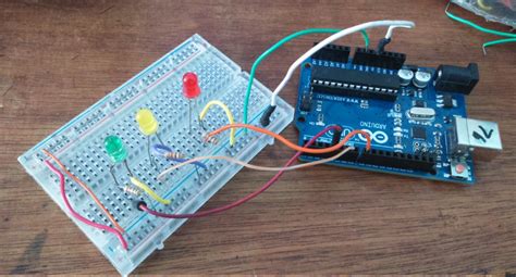 Tutorial para hacer un semáforo con Arduino Masterhacks Blog