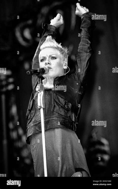 Pink Singer Black And White Stock Photos And Images Alamy