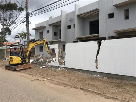 Justi A Permite Demoli O De Obra Irregular No Campeche