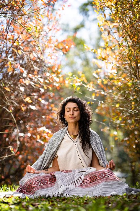 Jhana Meditation Prayer Shawl Blanket Cosy White And Grey Etsy