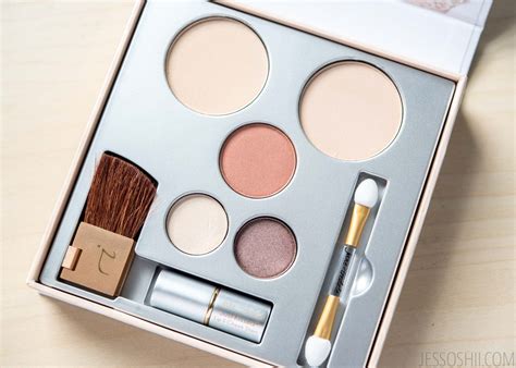 REVIEW | Jane Iredale Pure & Simple Makeup Kit, Swatches, Before/After ...
