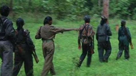 Naxalite Commander Carrying Rs 8 Lakh Bounty Surrenders In Chhattisgarhs Sukma India News