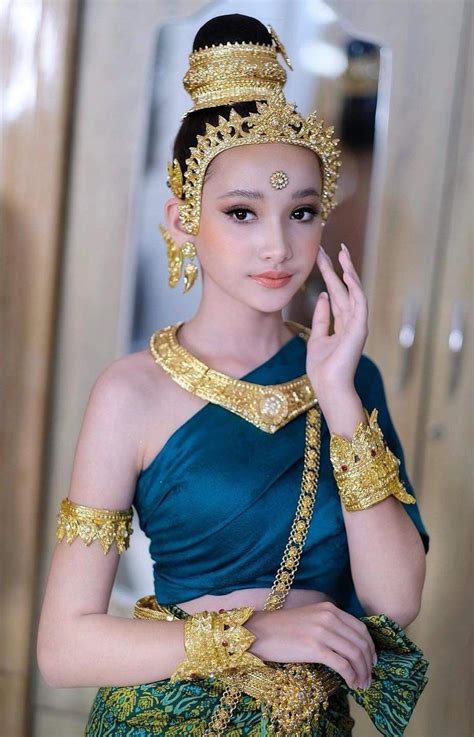 Cambodian Art Portrait Art Traditional Outfits Art Reference Ethnic Thailand Asian