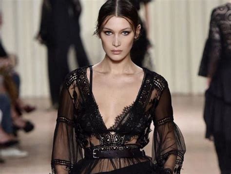 Bella Hadid Esta Chica Gast M S De Mil D Lares En Cirug As Para