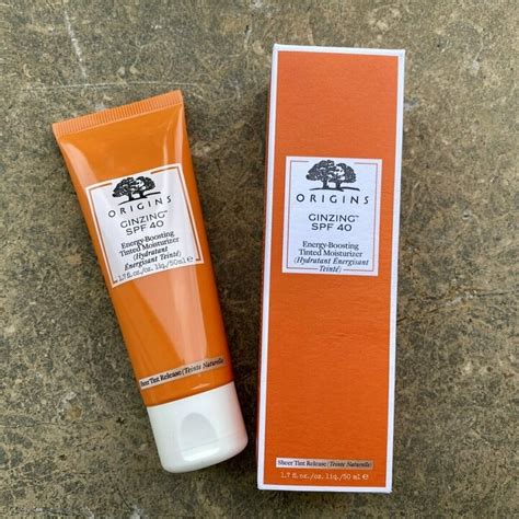 Origins Ginzing Energy Boosting Tinted Moisturizer Spf