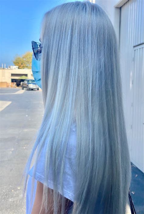 Platnium Blonde Light Blue Hair Blonde Hair With Blue Highlights