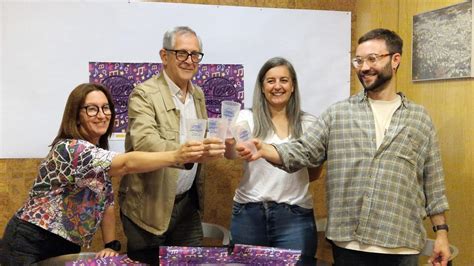 SAN XOÁN CARBALLO O uso de vasos reutilizables reduce un 90 o lixo