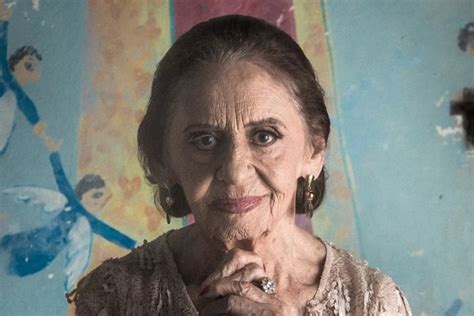 Aos 95 anos Laura Cardoso revela que não pretende se aposentar