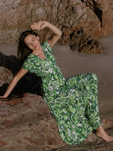 NAKED GYPSY HOMEPAGE Naked Gypsy