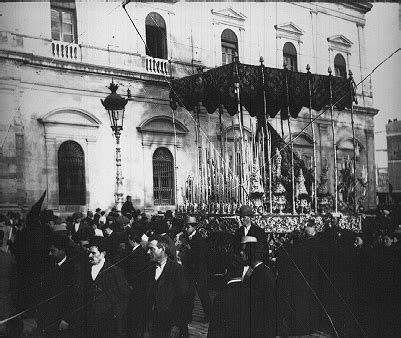 Año1921 la Virgen del mayor Dolor en su Soledad hizo este año honora su