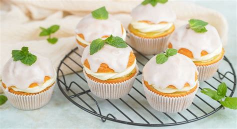 Zitronen Holunderblüten Cupcakes Rezept Schnell und einfach