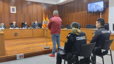 Un Acusdo De Intentar Matar A Su Exmujer Acaba Condenado A 15 Meses De