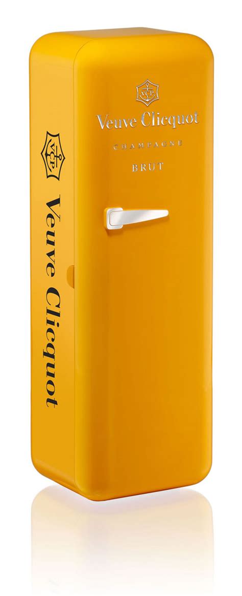 Veuve Clicquot Fridge On Packaging Of The World Creative Package