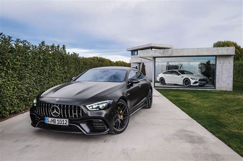 The Mercedes Amg Gt63 S Is World S Fastest 4 Door Production Car Maxim