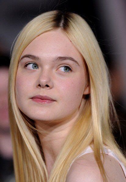 Pin By Different Story On Elle Fanning Elle Fanning Blonde Hair Blonde