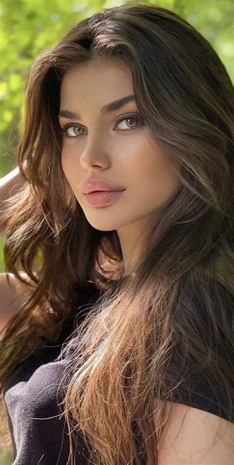 Beautiful Women Hair Style Look Eyes Beautiful Long Hair Brunette Beauty Most Beautiful Faces