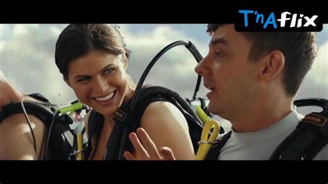 Alexandra Daddario Bikini Scene In Rampage Tnaflix