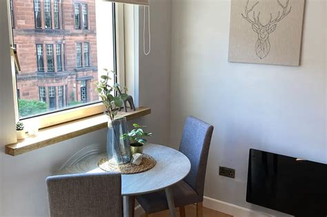 11 Glasgow Airbnb Rentals Across the City's Coolest Neighborhoods