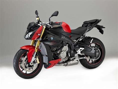 2017 BMW S1000R Gets Updated