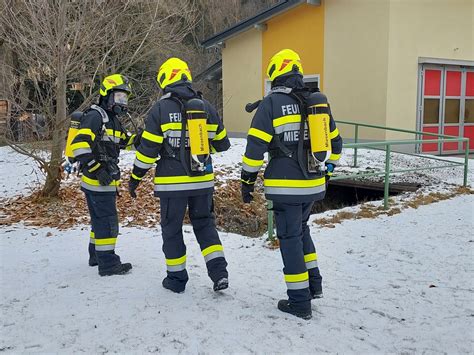 Abschnitts Atemschutzübung 2023 Feuerwehr Miesenbach