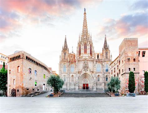 Catalonia Catedral Barcelona Spain Photos Reviews And Deals Holidify