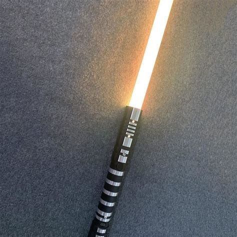 Sabre Laser Jaune Rvb Lumineux Replique Sabres Avec Effets Sonores