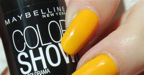 Yellow Nail Polishes That You Need To Try This Season