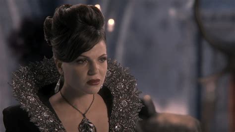 Evil Queen Regina Mills X The Heart Is A Lonely Hunter The