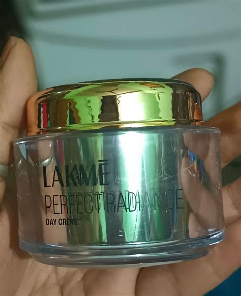 Lakme Absolute Perfect Radiance Skin Brightening Day Creme 28 G